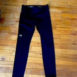 Under Armour Black Compression Pants, women’s size medium, gently worn
